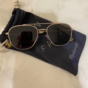 Madewell | Accessories | Madewell Square Aviator Sunglasses  display picture 1